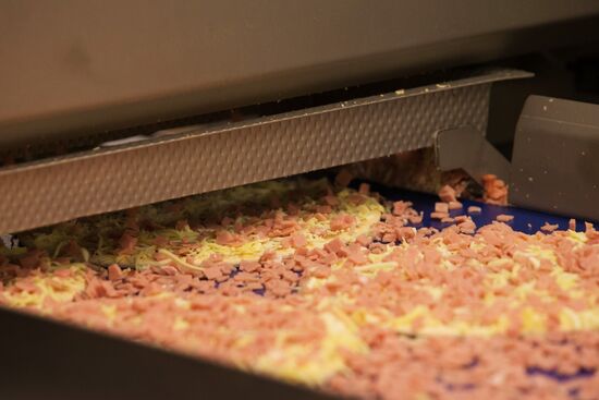 Production of pizzas in Leningrad Region