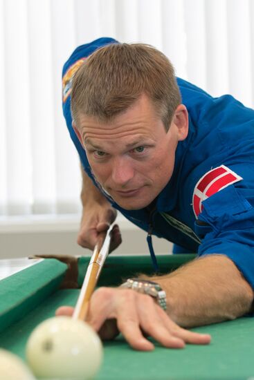 Training of ISS 45/46 and Visiting Expedition 18 crew