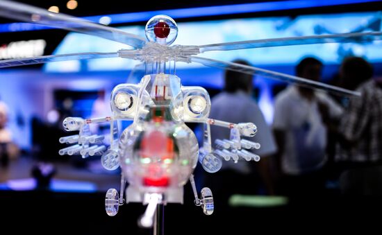 Maks-2015 International Aerospace Salon. Day Two