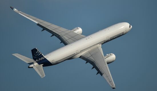 Maks-2015 International Aerospace Salon. Day Two