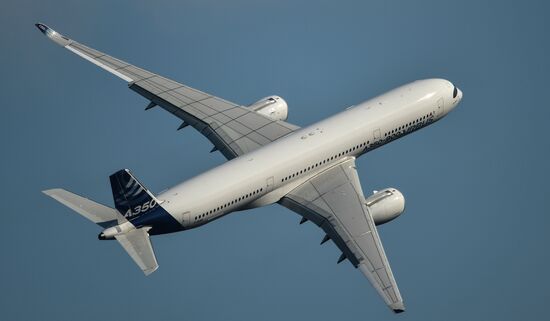 Maks-2015 International Aerospace Salon. Day Two