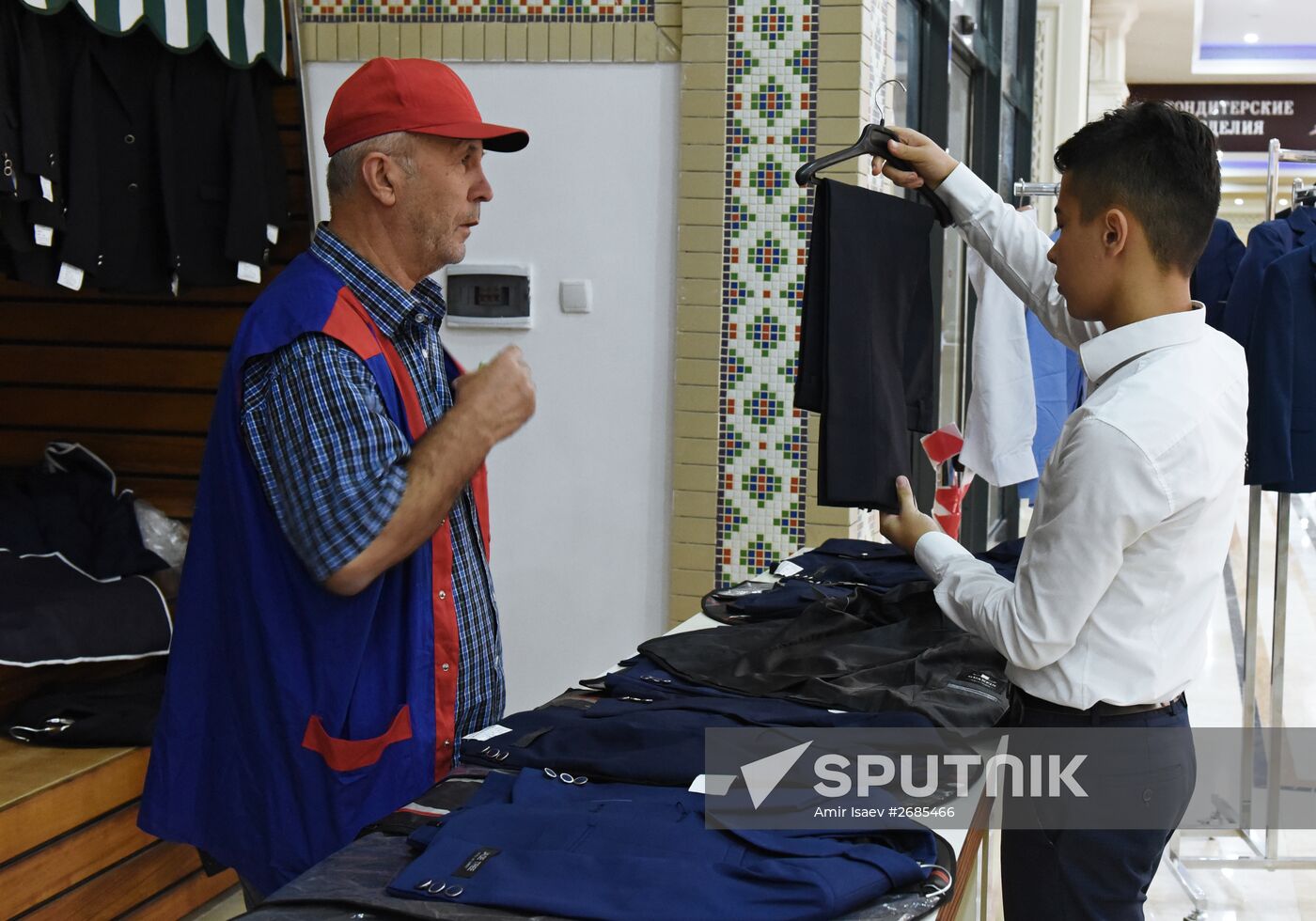 School market in Dushanbe