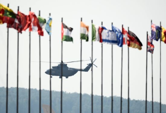 Maks-2015 International Aerospace Salon. Day Two