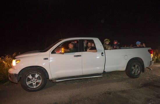 Exchanging prisoners in the Donetsk Region