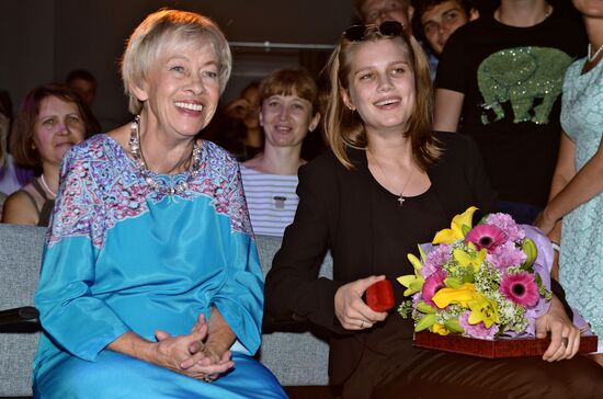 Opening 90th jubilee season at Yermolova Theater