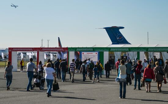 MAKS 2015 International Aviation and Space Salon. Day Four