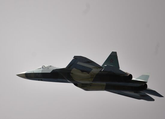 MAKS 2015 International Aviation and Space Salon. Day Four