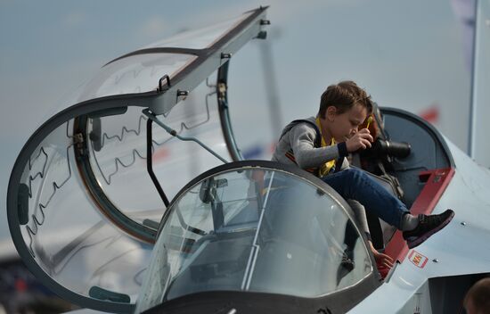 MAKS 2015 International Aviation and Space Salon. Day Four