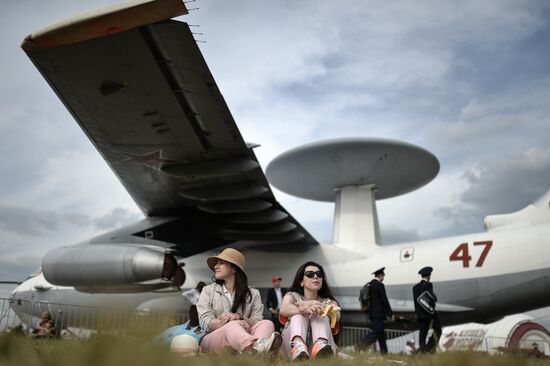 MAKS 2015 International Aviation and Space Salon. Day Four
