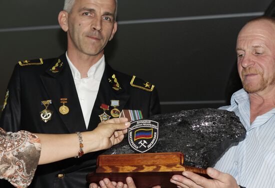 Exhibition on miners' contribution to development of Donetsk region in Donetsk