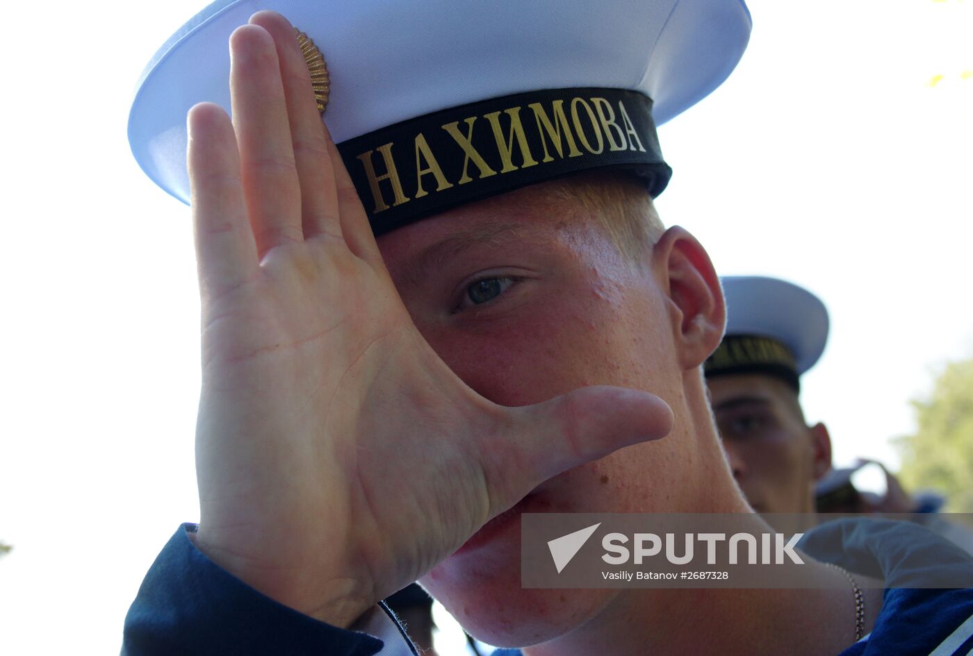 Nakhimov Naval School students take oath in Sevastopol