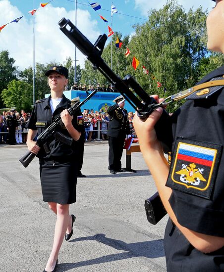 Cadets of Baltic Naval Institute in Kaliningrad at oath-taking ceremony