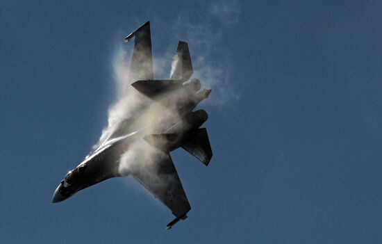 The international air show MAKS-2015. Day five
