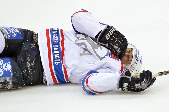 Kontinental Hockey League. Spartak vs. Lada