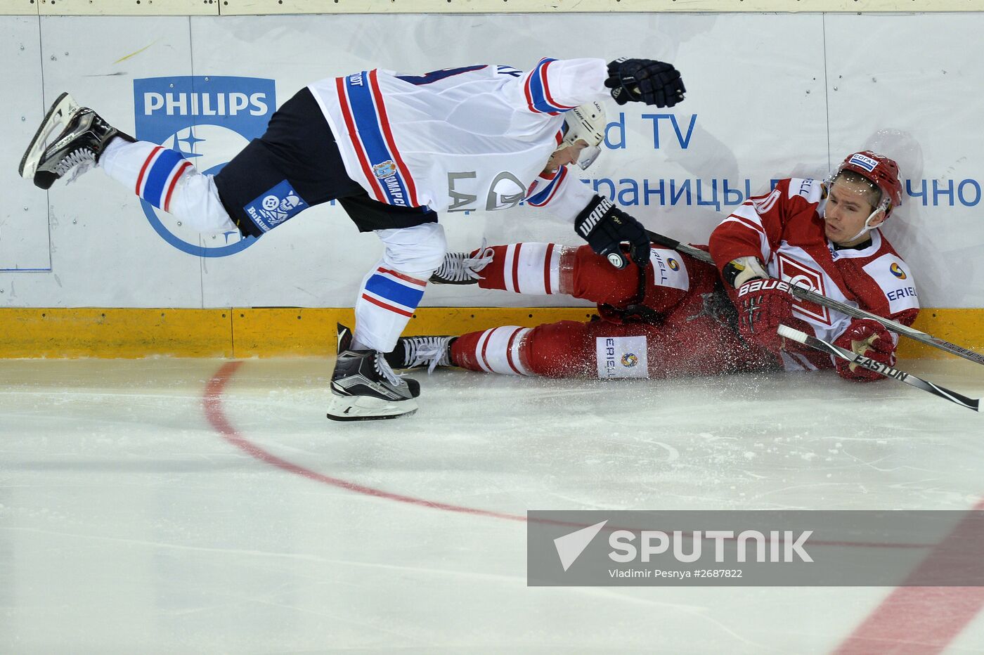 Kontinental Hockey League. Spartak vs. Lada