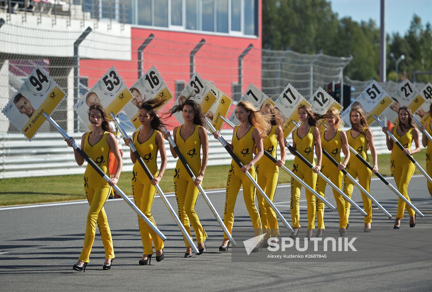 Motor Sport. DTM. Stage VI. Day Two