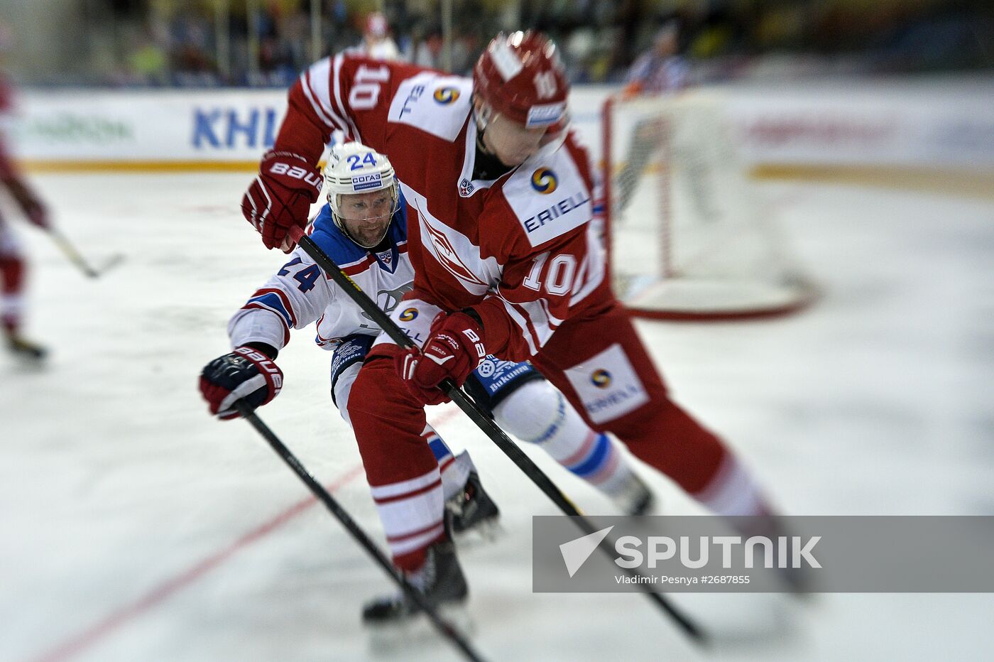 Kontinental Hockey League. Spartak vs. Lada