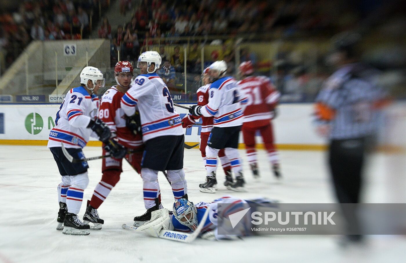 Kontinental Hockey League. Spartak vs. Lada