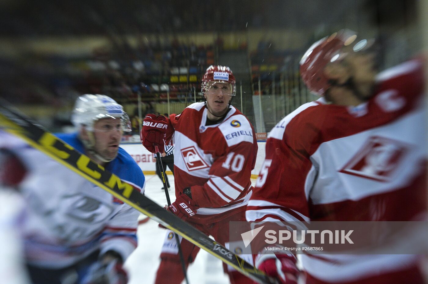 Kontinental Hockey League. Spartak vs. Lada