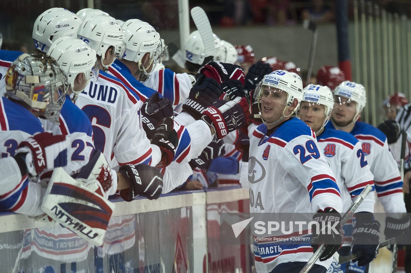 Kontinental Hockey League. Spartak vs. Lada