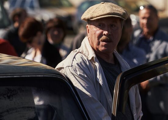 Shooting of Alexander Veledinsky's "V Keiptaunskom Portu" ("In the Port of Cape Town")