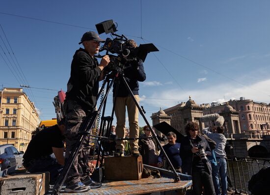 Shooting of Alexander Veledinsky's "V Keiptaunskom Portu" ("In the Port of Cape Town")