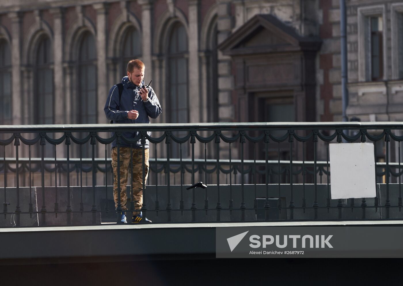 Shooting of Alexander Veledinsky's "V Keiptaunskom Portu" ("In the Port of Cape Town")