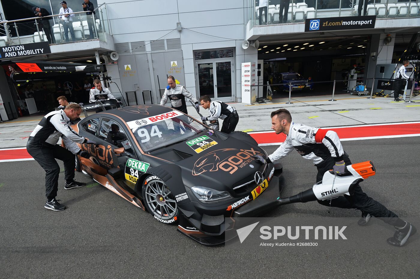 Auto racing. DTM. 6th stage. Day Three