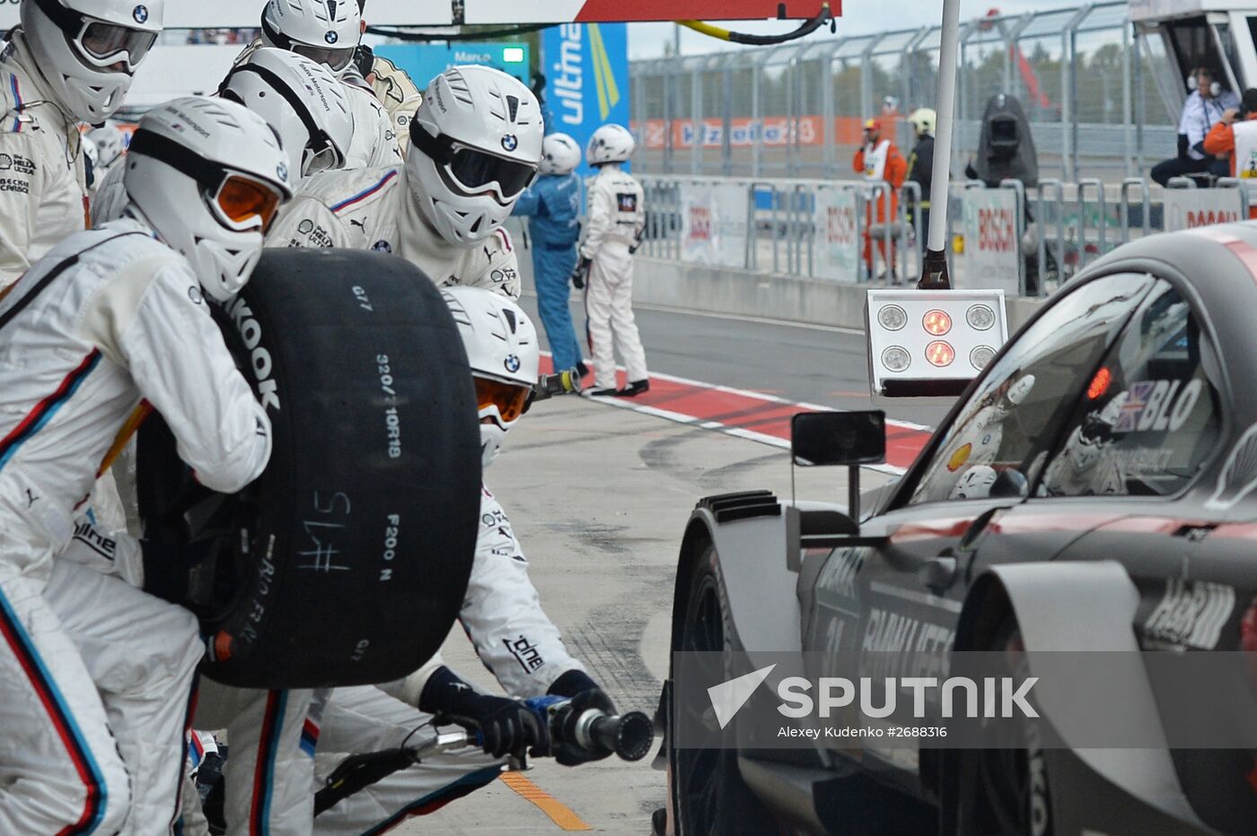 Auto racing. DTM. 6th round. Day Three