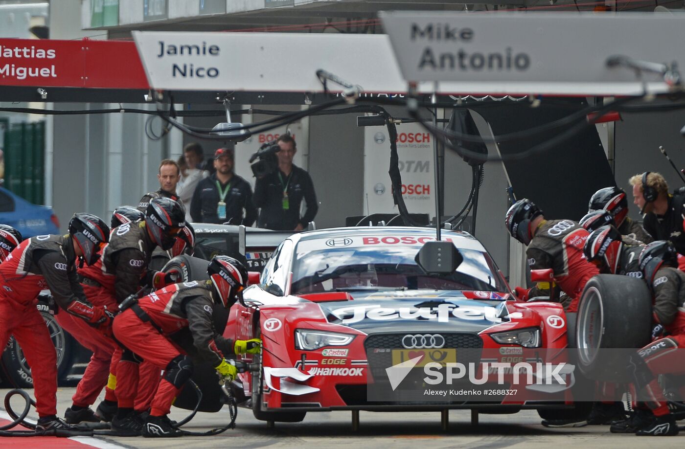Auto racing. DTM. 6th stage. Day Three