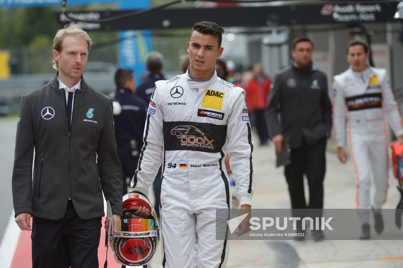 Auto racing. DTM. 6th stage. Day Three