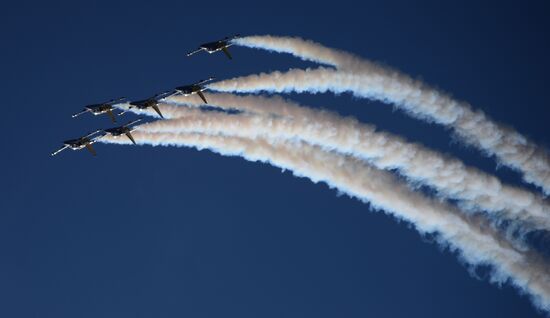 MAKS 2015 International Aviation and Space Salon closing day