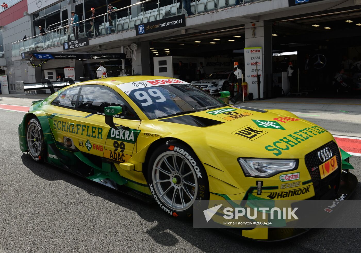 Auto racing. DTM. 6th round. Day Three