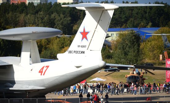 MAKS 2015 International Aviation and Space Salon closing day