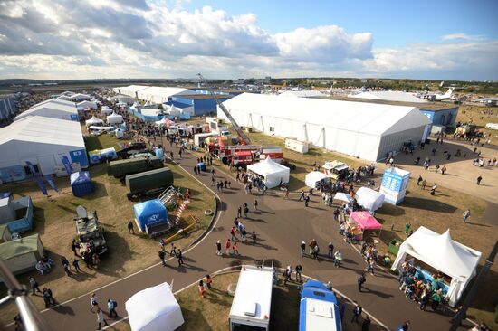 MAKS 2015 International Aviation and Space Salon closing day