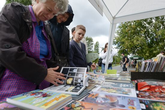 2nd Food for Thought cook book fair