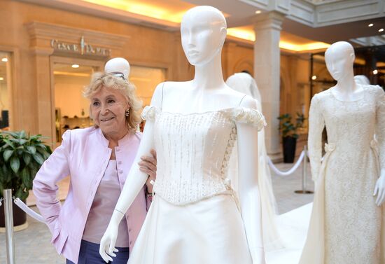 Photographer Rino Barillari and fashion historian Mara Parmegiani visit Moscow