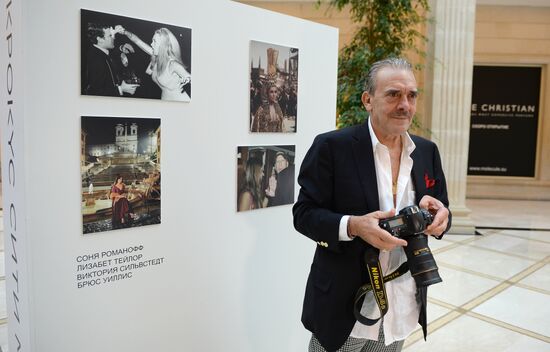 Photographer Rino Barillari and fashion historian Mara Parmegiani visit Moscow