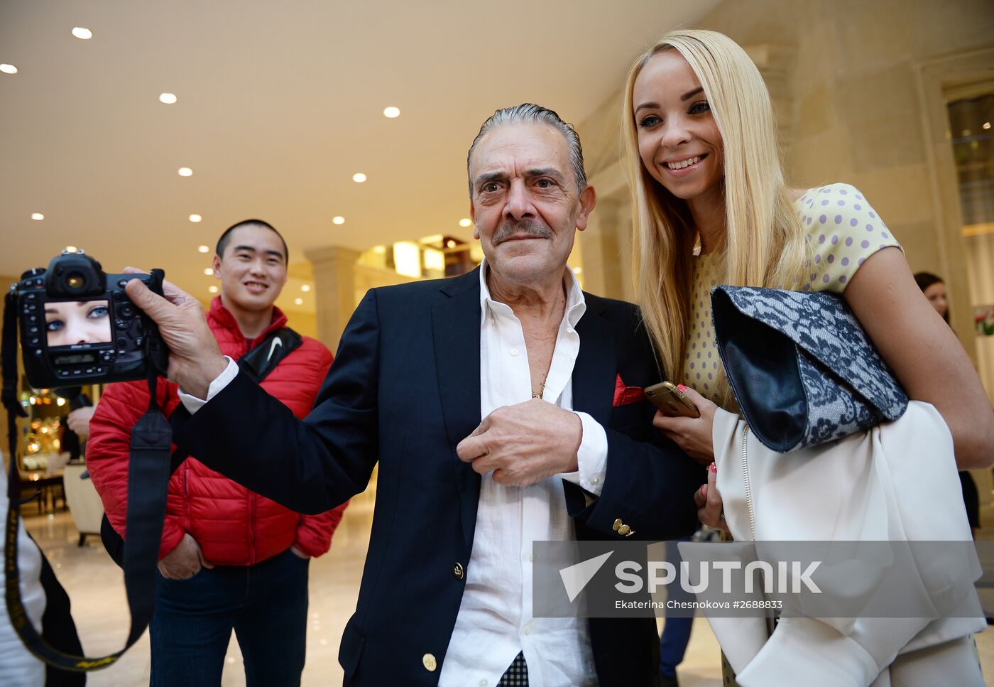 Photographer Rino Barillari and fashion historian Mara Parmegiani visit Moscow