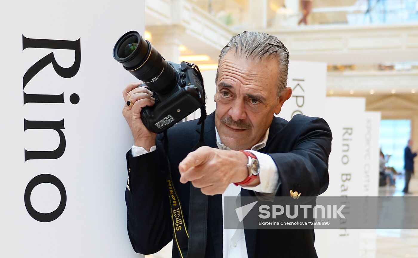Photographer Rino Barillari and fashion historian Mara Parmegiani visit Moscow
