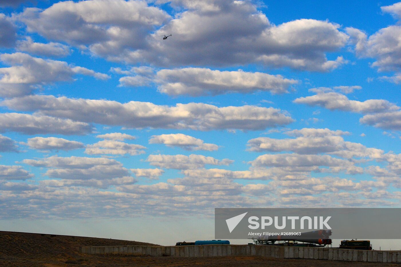 Soyuz TMA-18M spacecraft rolled out to launch pad at Baikonur Cosmodrome