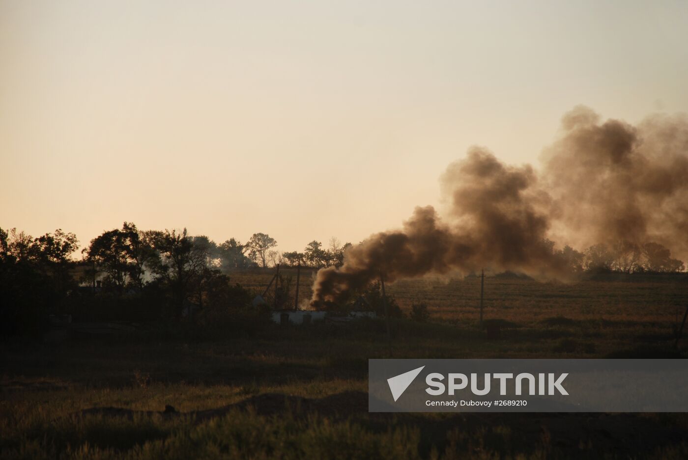 Soldiers of 1st Slavic Brigade of DPR Militia in position near contact line with Ukrainian Army