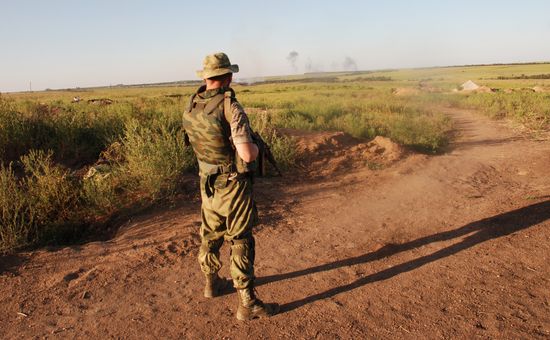 Soldiers of 1st Slavic Brigade of DPR Militia in position near contact line with Ukrainian Army