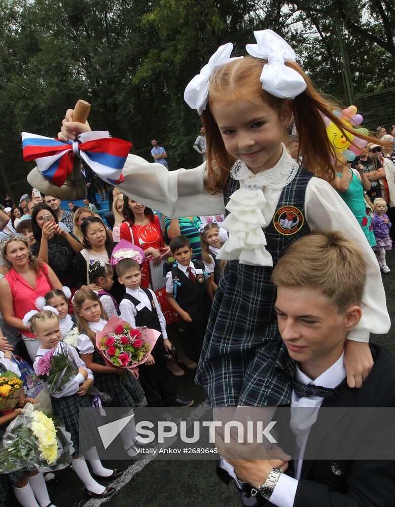 Academic year begins at Russian schools