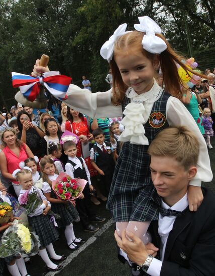 Academic year begins at Russian schools