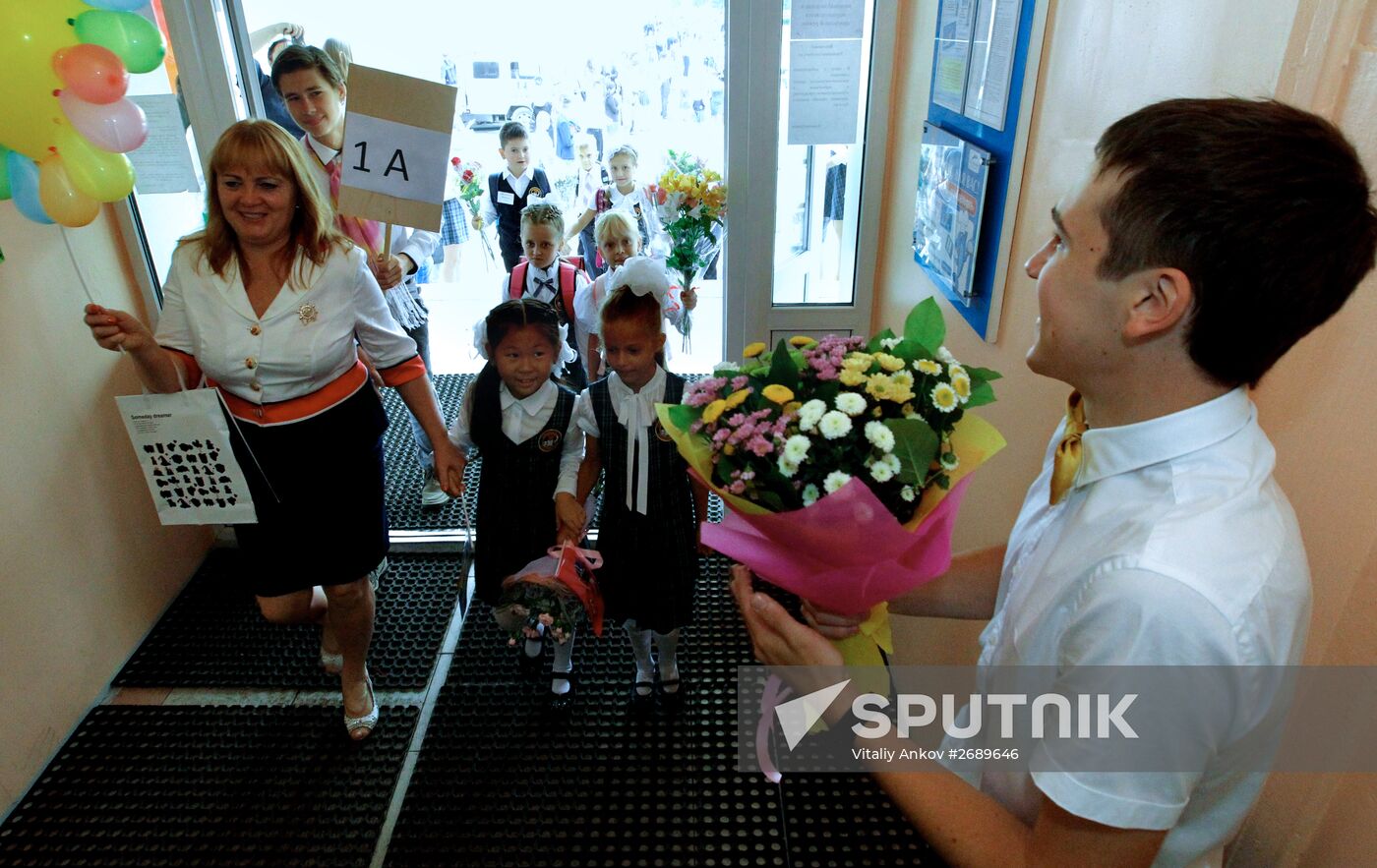 Academic year begins at Russian schools