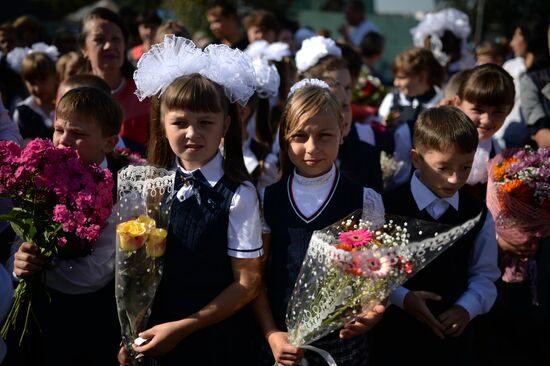 Academic year begins at Russian schools