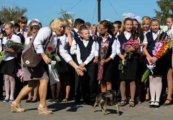 Academic year begins at Russian schools