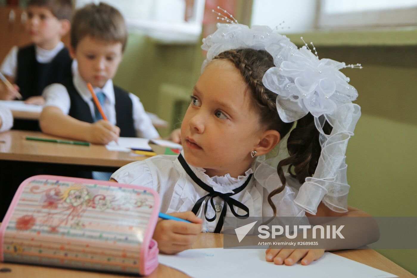 Academic year begins at Russian schools