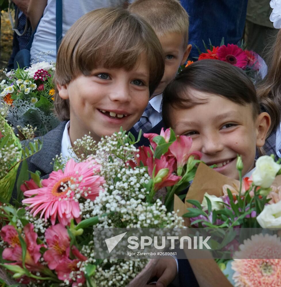 Academic year begins at Russian schools